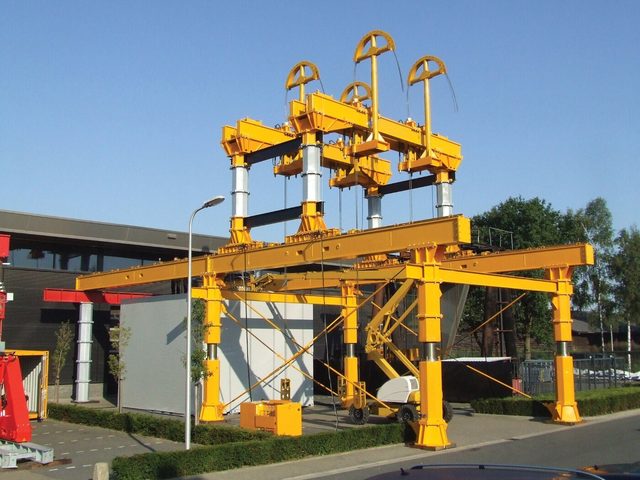 Enerpac Strand Jack Gantries